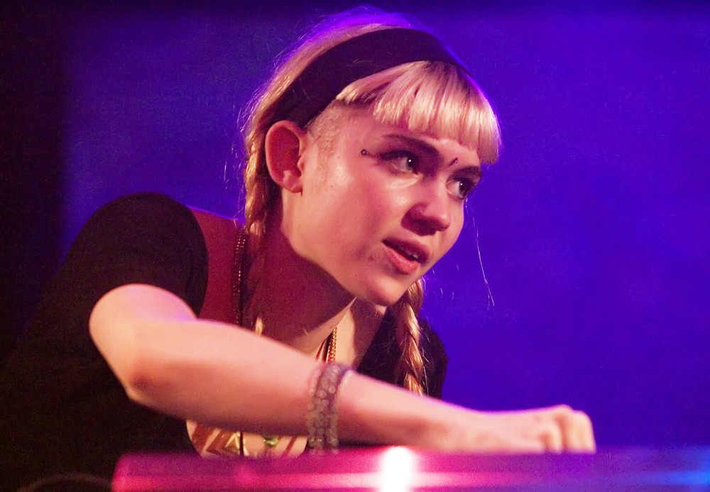 Grimes Picture 39 Grimes Performing