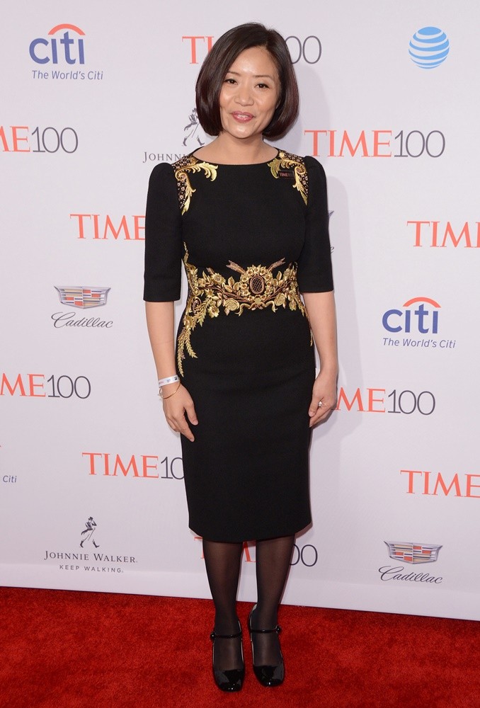 Guo Pei;<br>2016 Time 100 Gala - Red Carpet Arrivals