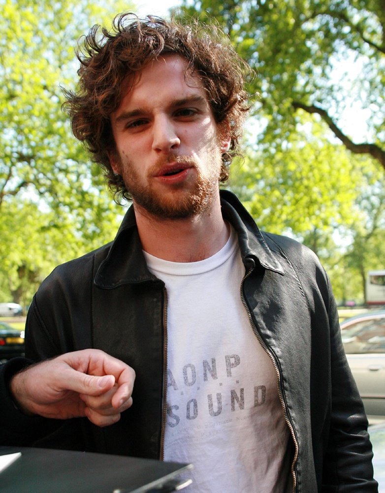 Coldplay's Member Guy Berryman Engaged to Model Girlfriend