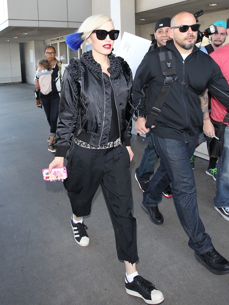 Gwen Stefani Arrives at Los Angeles International Airport