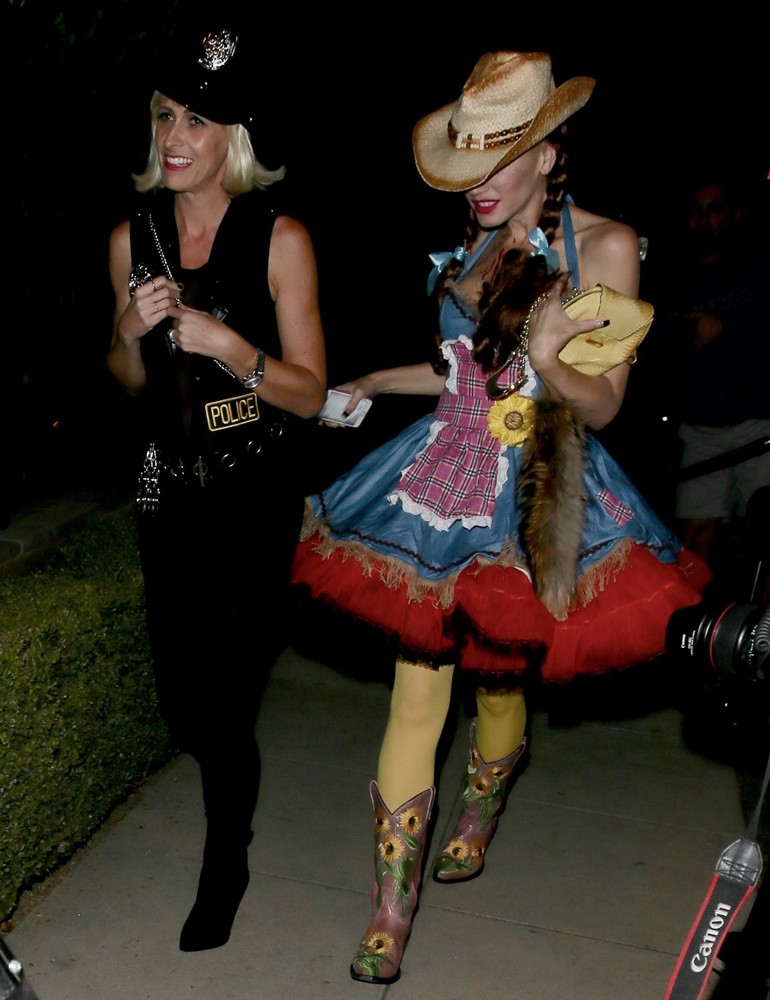 Gwen Stefani;No Doubt;<br>Gwen Stefani Seen Attending The Casa Amigos Halloween Party