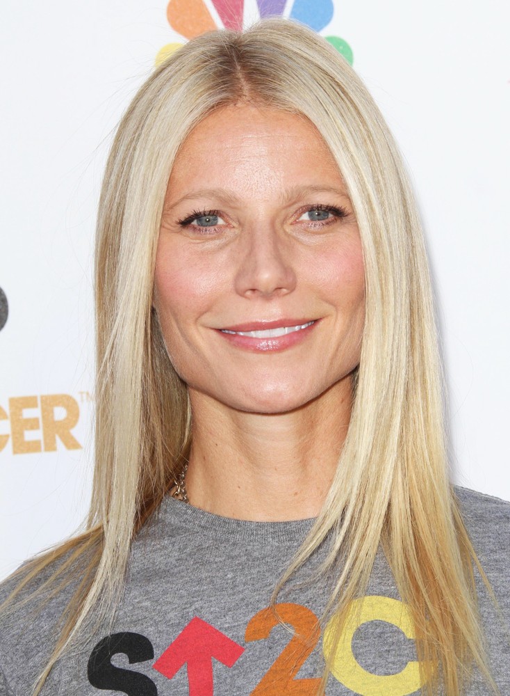 Gwyneth Paltrow;<br>Stand Up To Cancer 2012 - Arrivals
