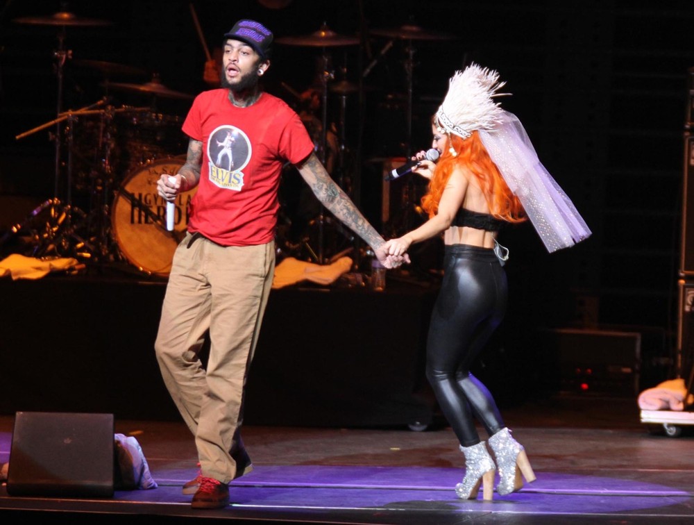 Gym Class Heroes;<br>102.7 KIIS FM's Jingle Ball 2011 - Show