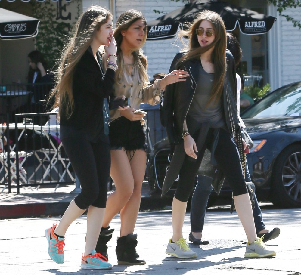 HAIM Out Shopping in West Hollywood
