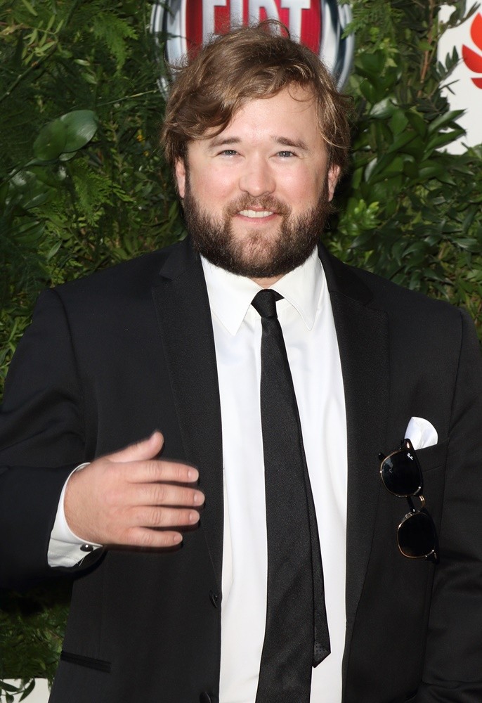 haley joel osment pictures latest news videos haley joel osment pictures latest news videos