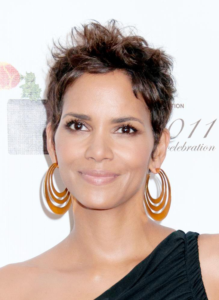 Halle Berry;<br>2011 FiFi Awards