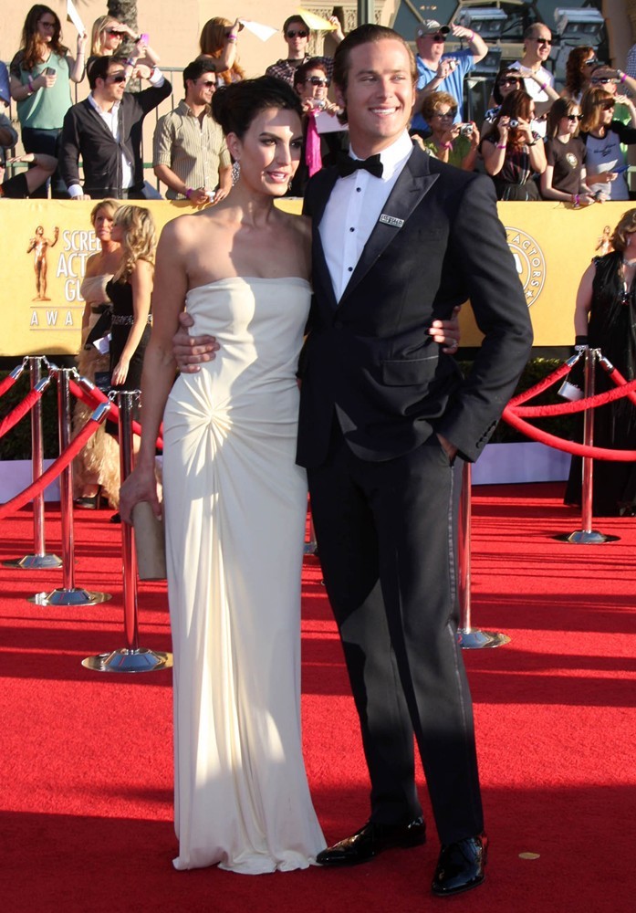 Elizabeth Chambers;Armie Hammer;<br>The 18th Annual Screen Actors Guild Awards - Arrivals
