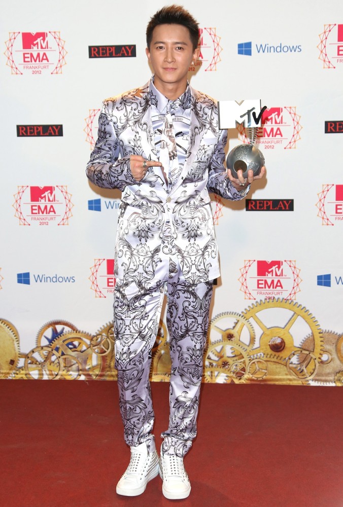 Han Geng;<br>The MTV EMA's 2012 - Press Room
