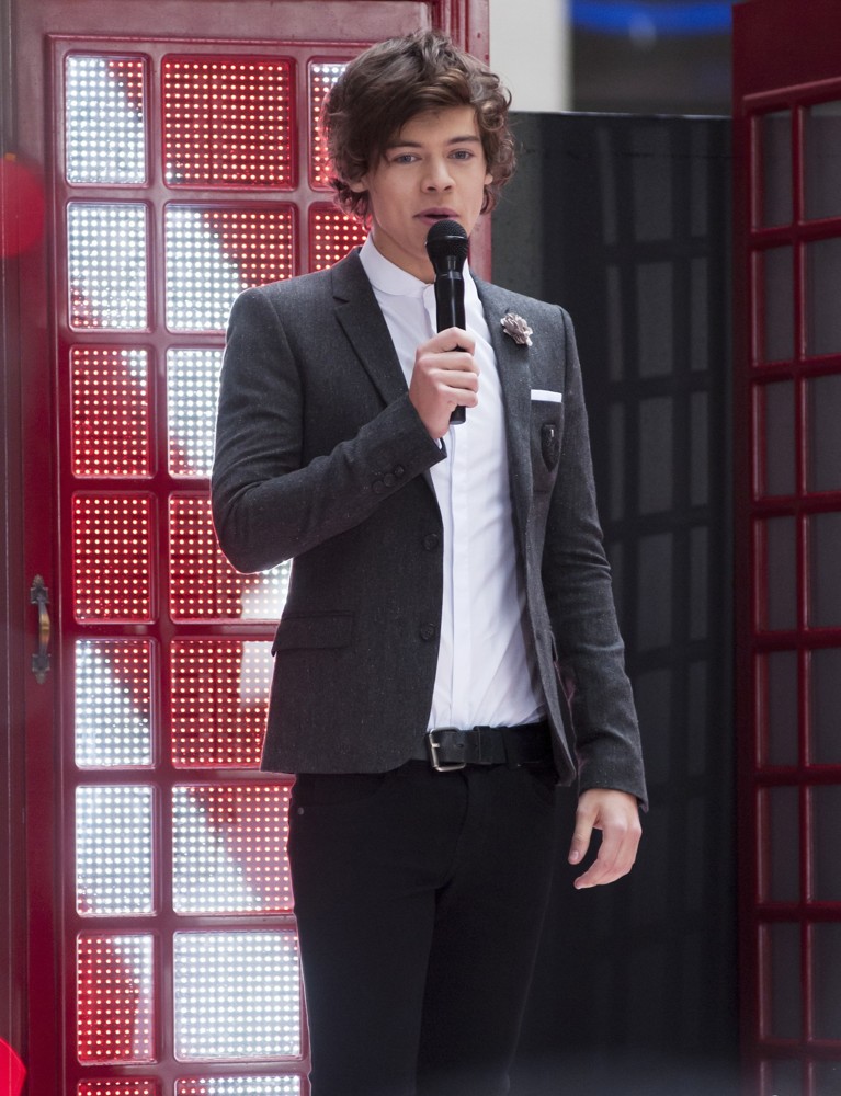Harry Styles;One Direction;<br>One Direction Performing Live on The Today Show