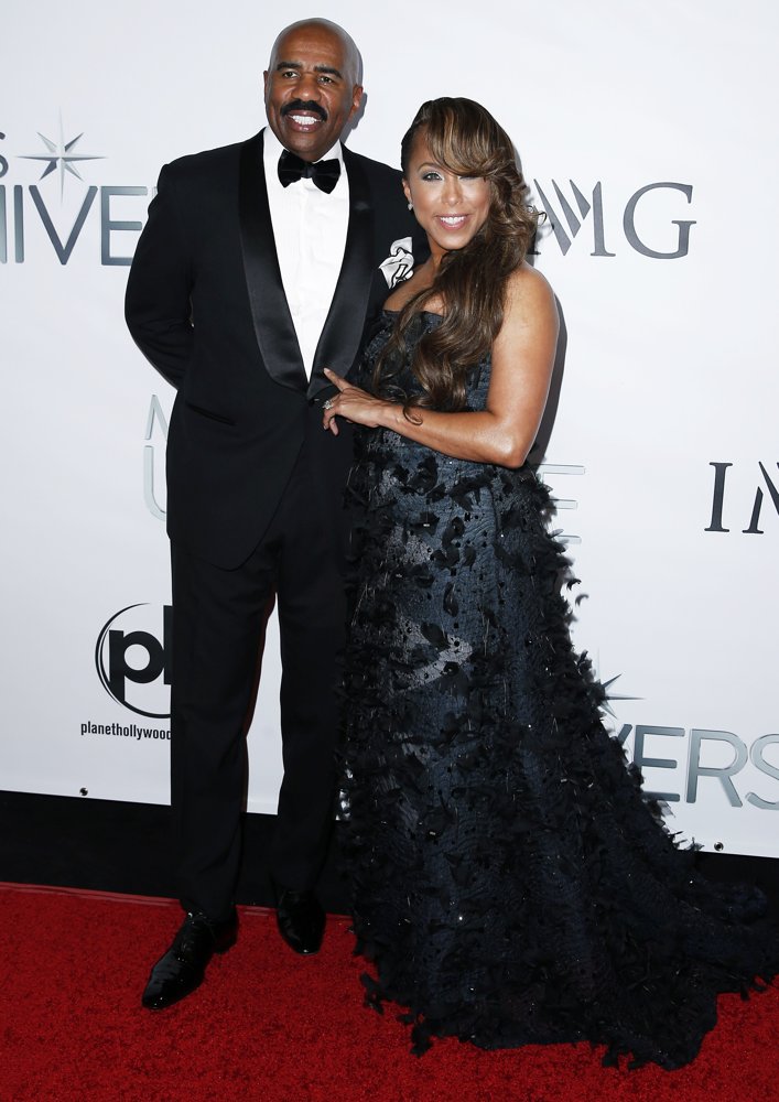 2015 Miss Universe - Red Carpet