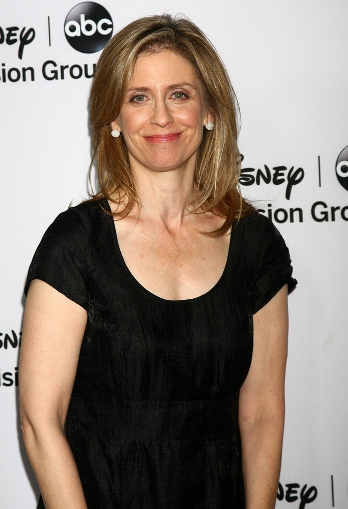 Helen Slater Picture 7 Disney ABC Television Group Hosts TCA Winter