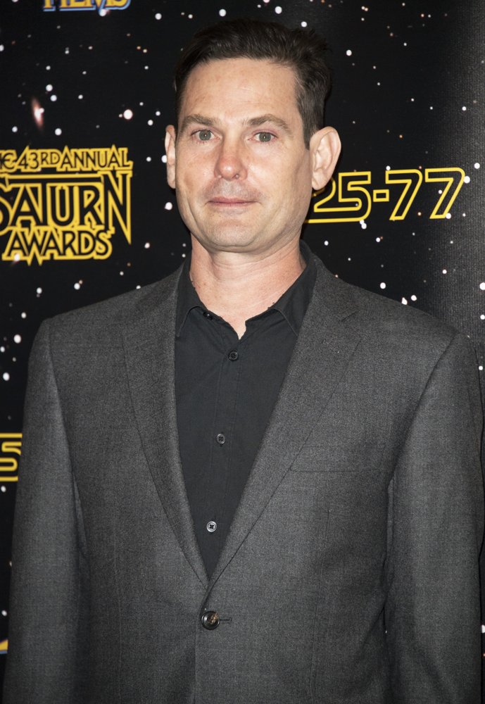 Henry Thomas Pictures, Latest News, Videos.