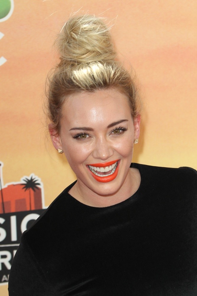 Hilary Duff;<br>2014 iHeartRadio Music Awards - Arrivals