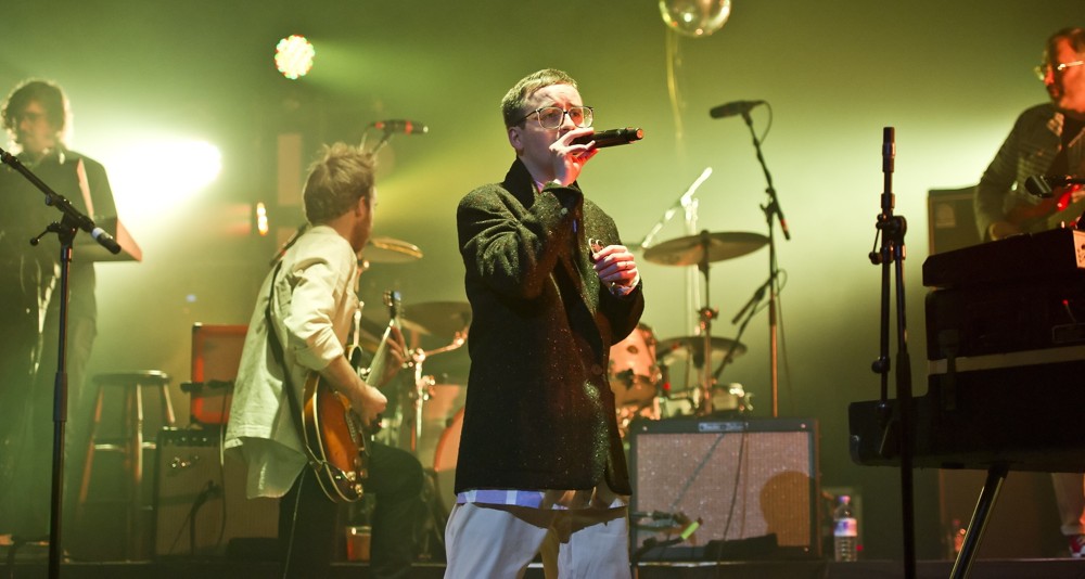 Hot Chip;<br>Hot Chip Performing Live