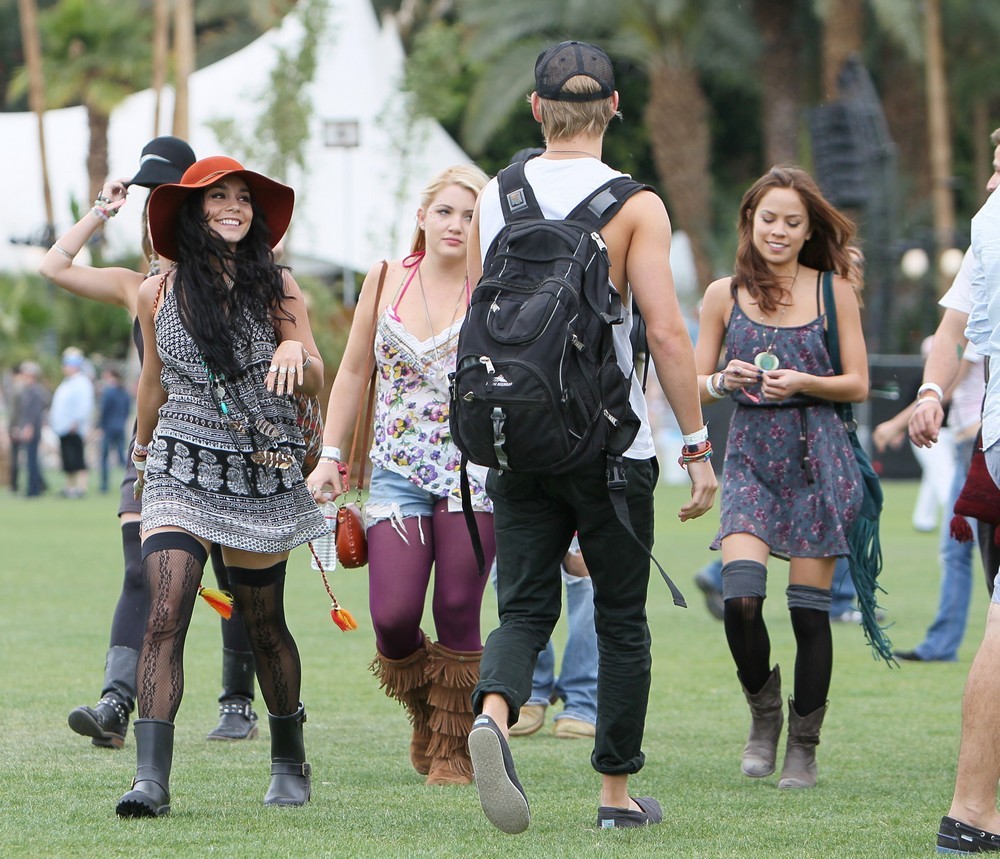 Vanessa Hudgens;Austin Butler;<br>Celebrities at The 2012 Coachella Valley Music and Arts Festival - Day 1