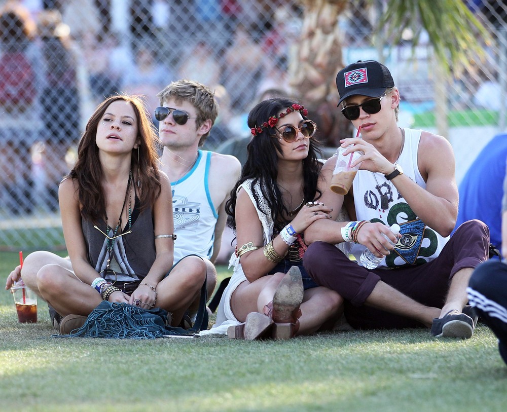 Vanessa Hudgens;Austin Butler;<br>Celebrities at The 2012 Coachella Valley Music and Arts Festival - Day 3