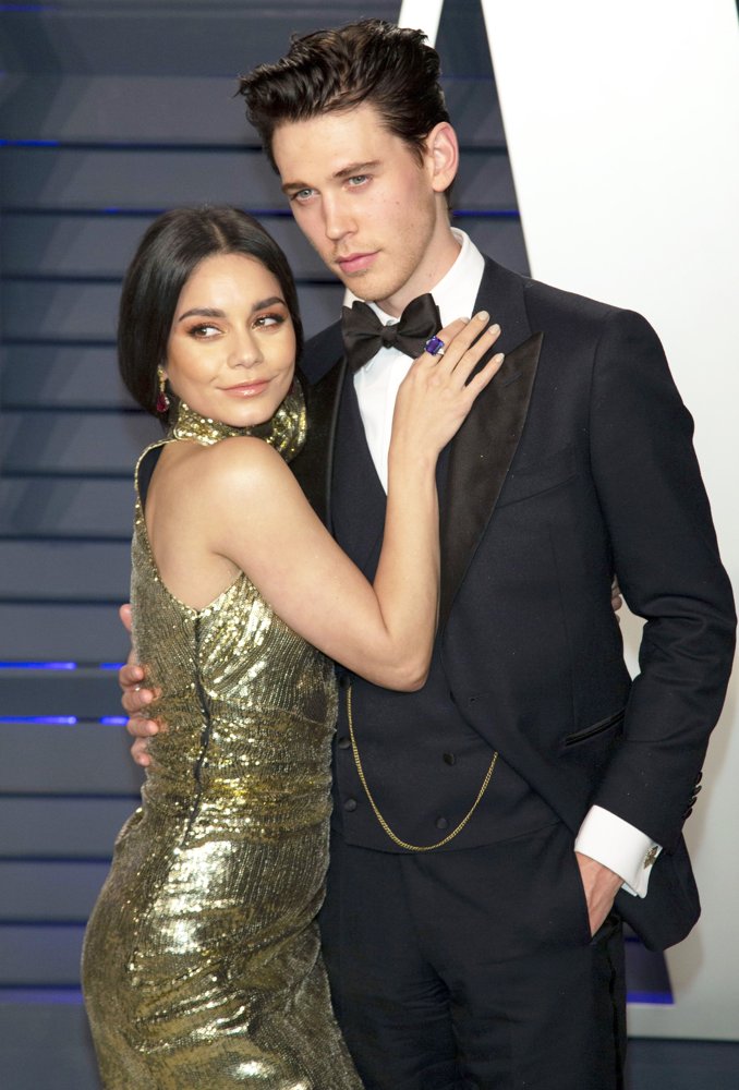 Vanessa Hudgens;Austin Butler;<br>2019 Vanity Fair Oscar Party - Arrivals