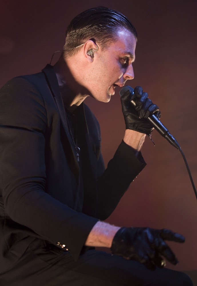 Theo Hutchcraft;Hurts;<br>Hurts Playing A Headline Gig