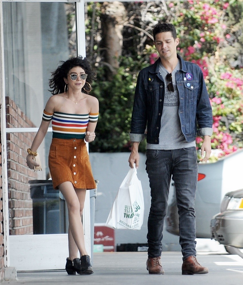 Sarah Hyland Out Running Errands with Wells Adams in Studio City