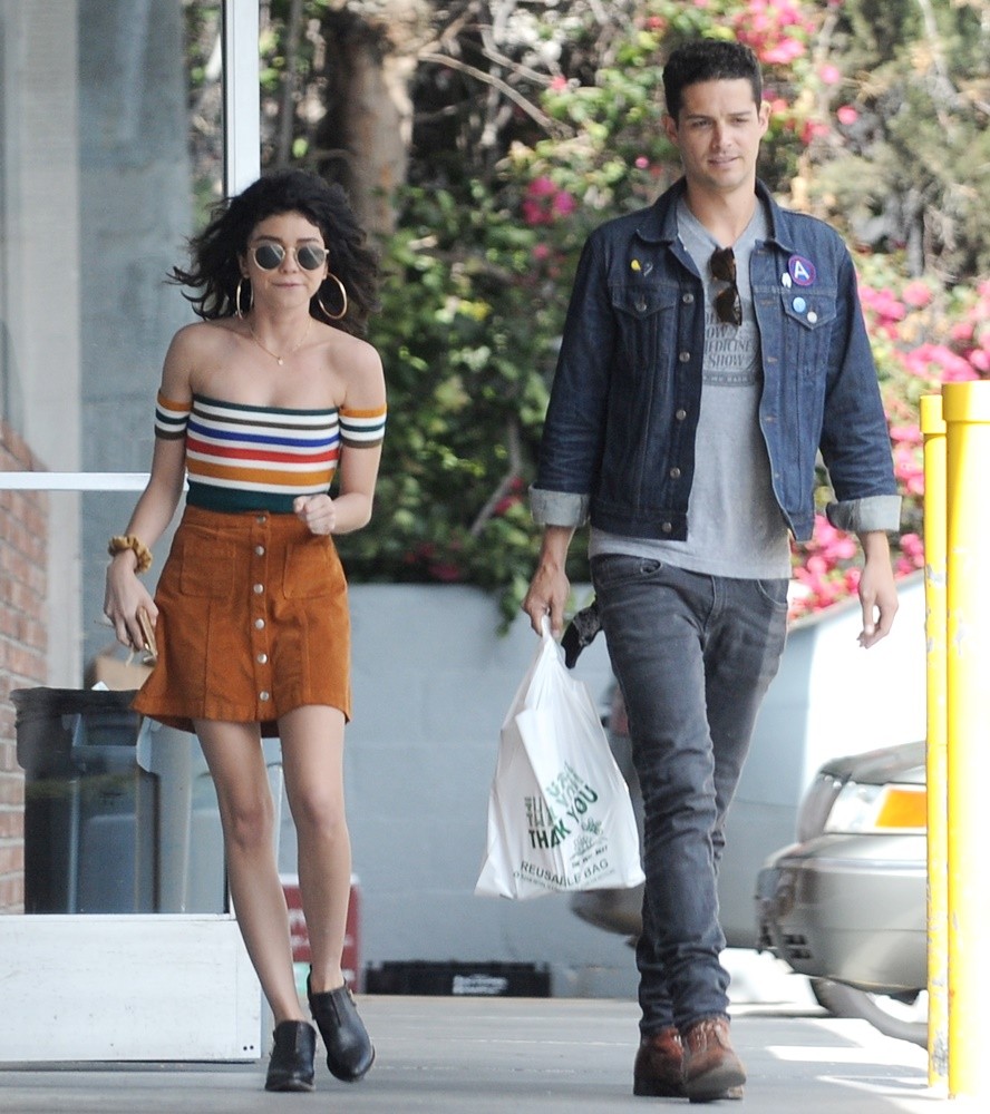 Sarah Hyland Out Running Errands with Wells Adams in Studio City