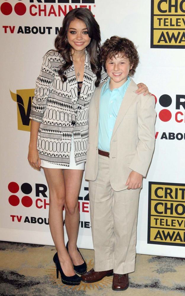Sarah Hyland;Nolan Gould;<br>The 2011 Critics Choice Television Awards Luncheon - Red Carpet