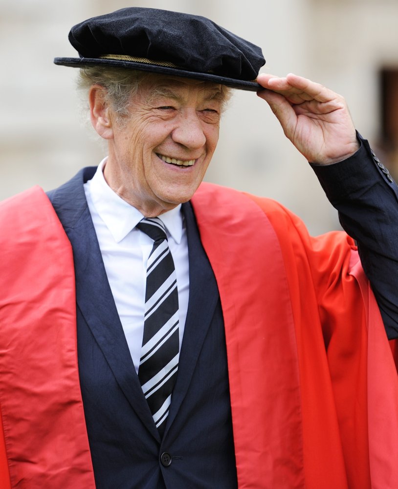 Ian McKellen Receives An Honorary Degree from Cambridge University