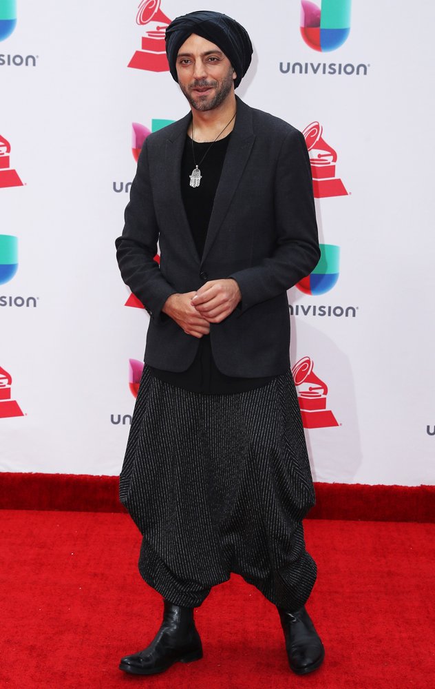 Idan Raichel;<br>18th Annual Latin Grammy Awards - Arrivals