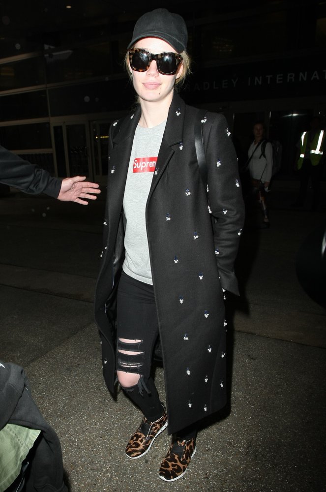 Iggy Azalea;<br>Iggy Azalea Arriving at Los Angeles International Airport