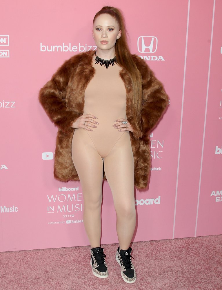 Iyla Blue;<br>2019 Billboard Women in Music - Arrivals
