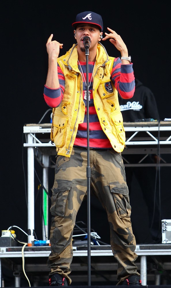 J. Cole;<br>Barclaycard Wireless Festival 2012 - Day 3