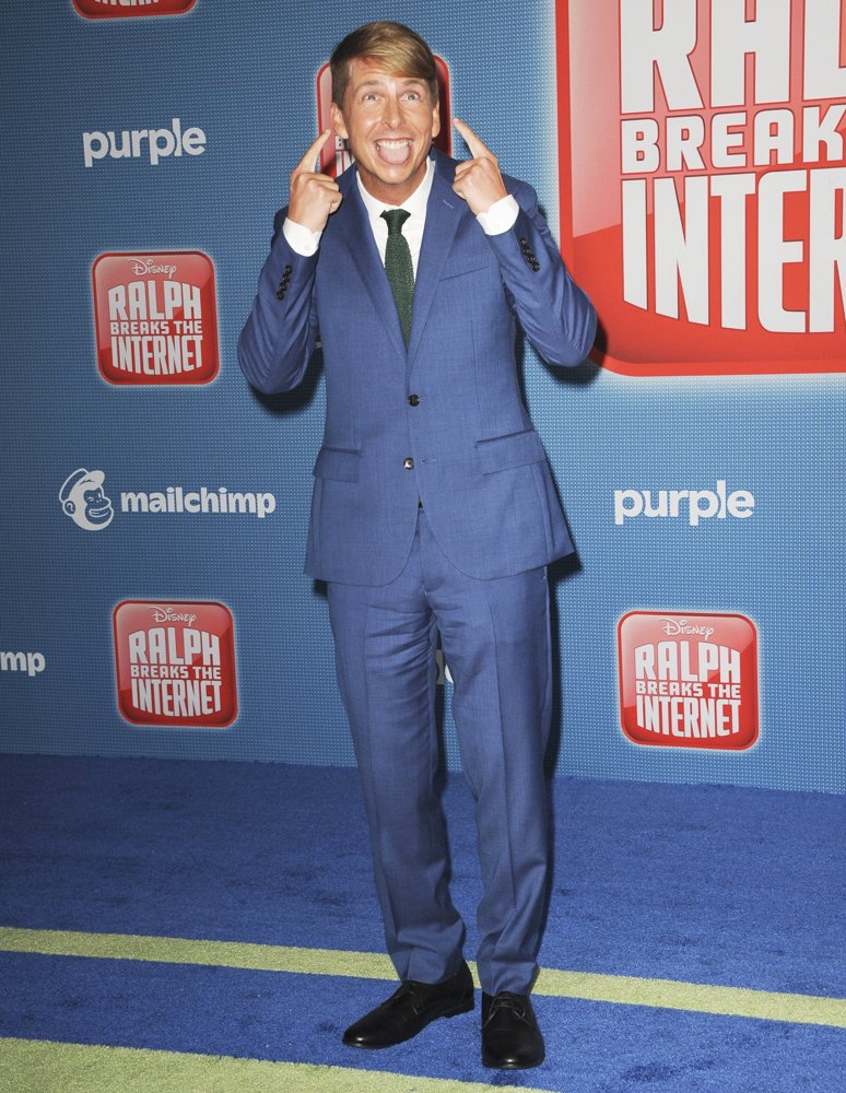 Jack McBrayer Pictures, Latest News, Videos.
