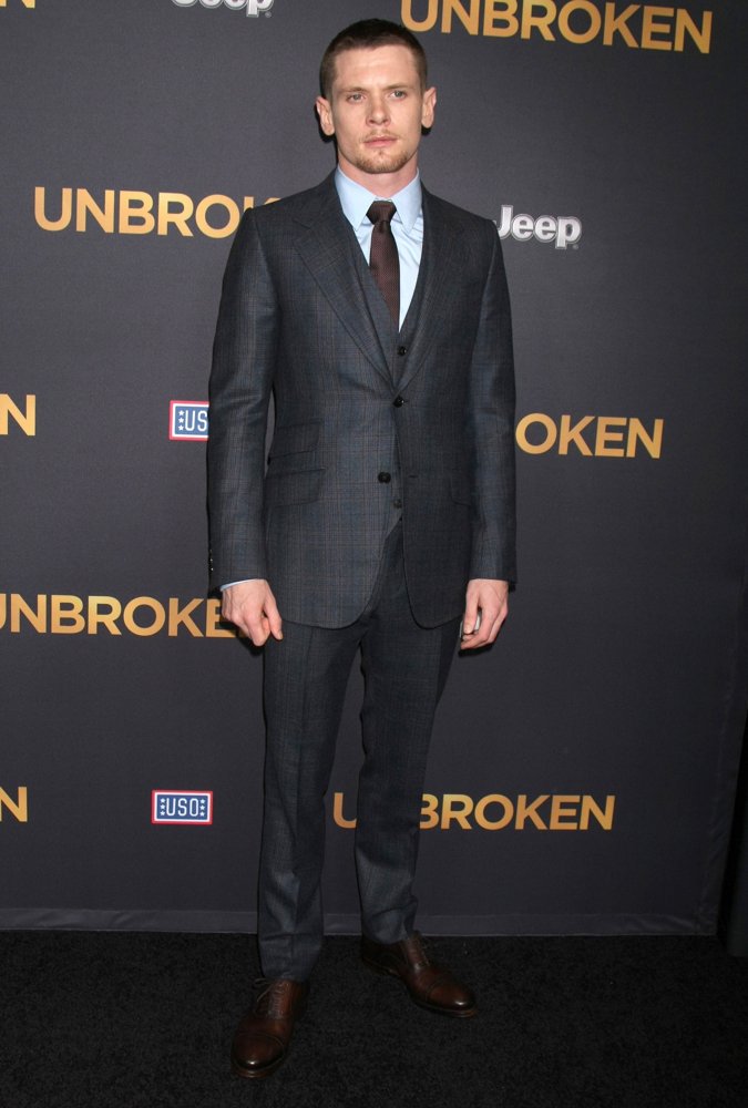 Jack O'Connell Picture 1 - Los Angeles Premiere of Unbroken - Red ...