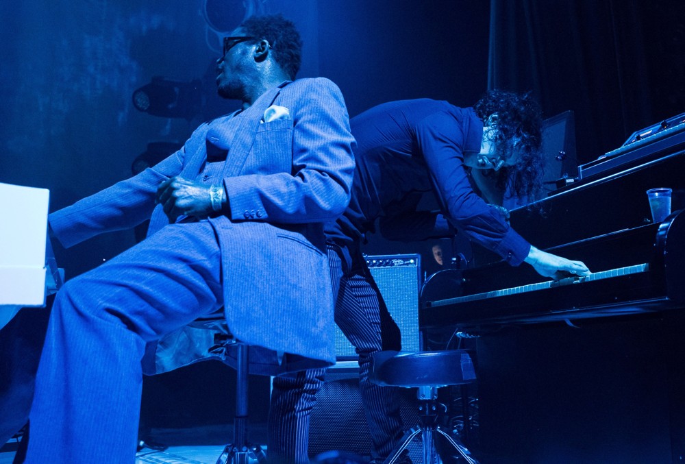 Jack White;<br>Jack White Performing Live