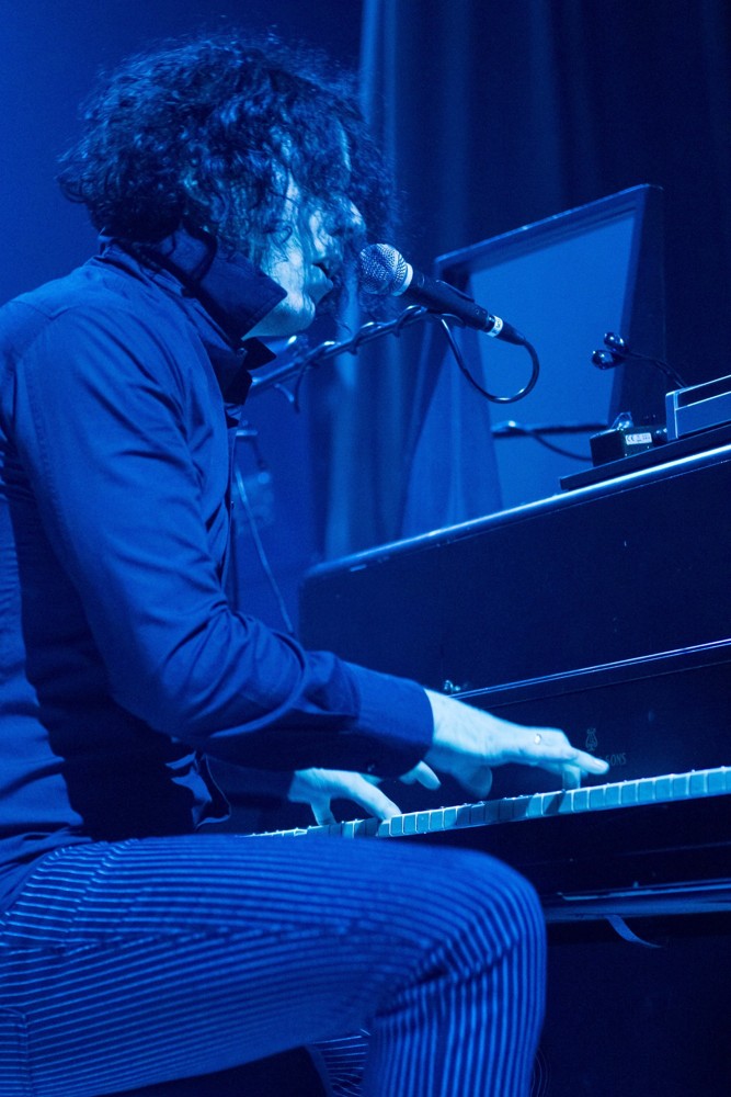 Jack White;<br>Jack White Performing Live