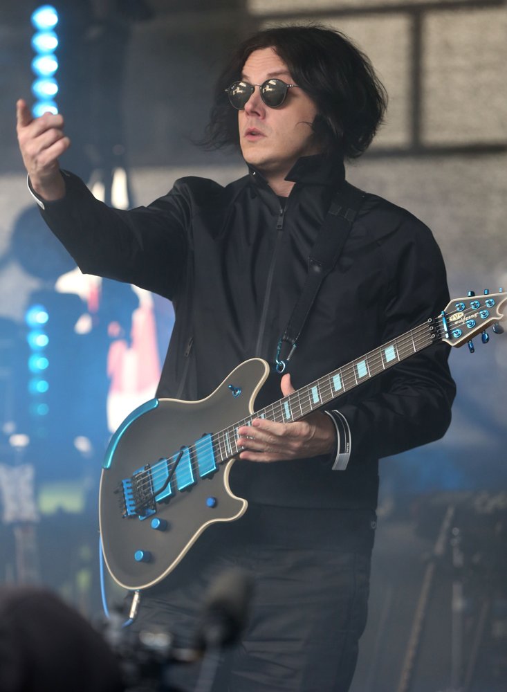 Jack White Plays A Surprise Gig