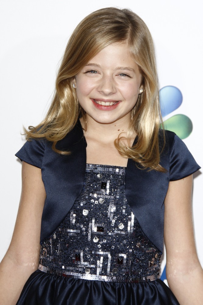 The 1st Annual American Giving Awards - Arrivals