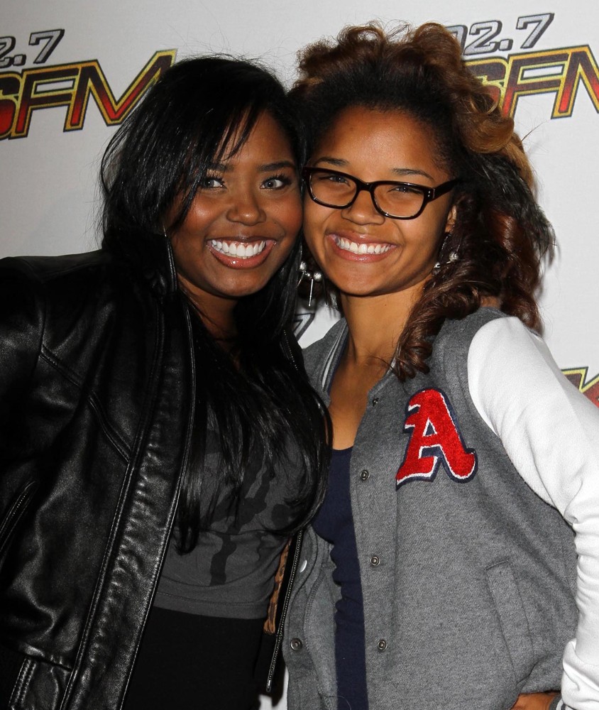 Shar Jackson;Cassie Jackson;<br>102.7 KIIS FM's Jingle Ball 2011 - Arrivals