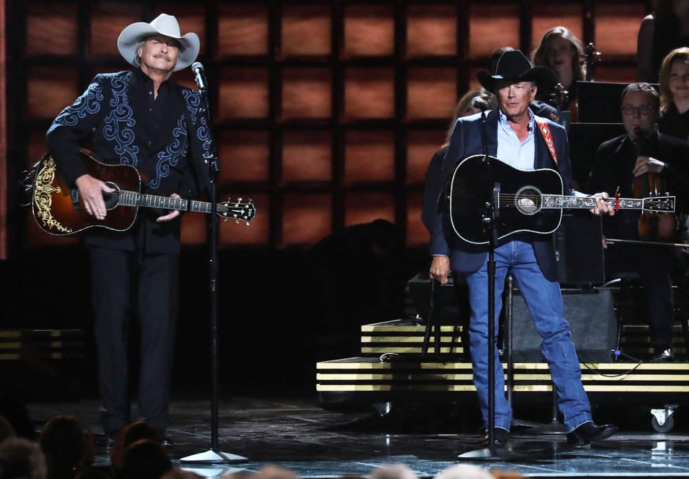 Alan Jackson;George Strait;<br>50th Annual CMA Awards - Performances