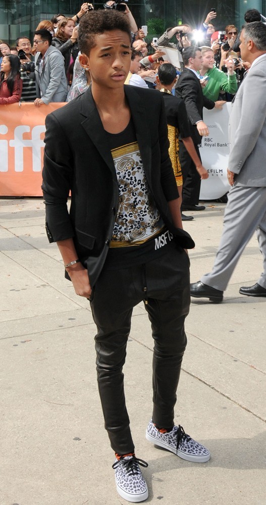 2012 Toronto Film Festival - Free Angela and All Political Prisoners Premiere