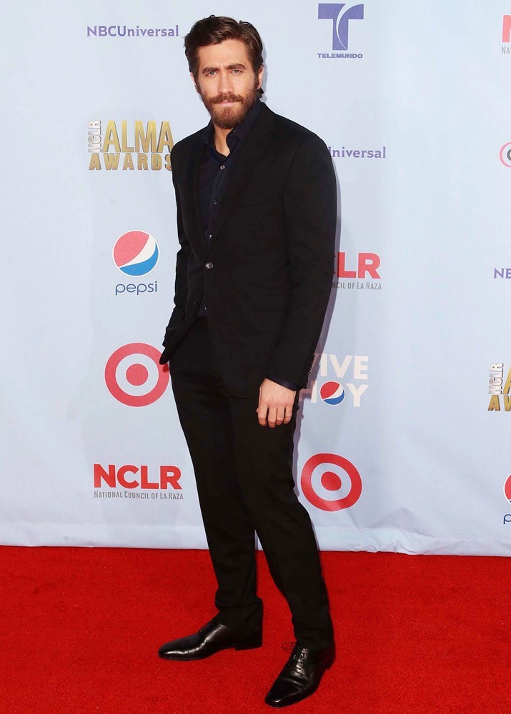 Jake Gyllenhaal;<br>2012 NCLR ALMA Awards - Arrivals