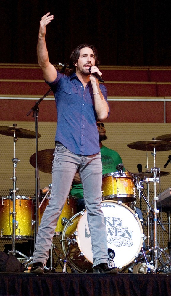 Jake Owen;<br>The 2010 Chicago Country Music Festival - Day 2