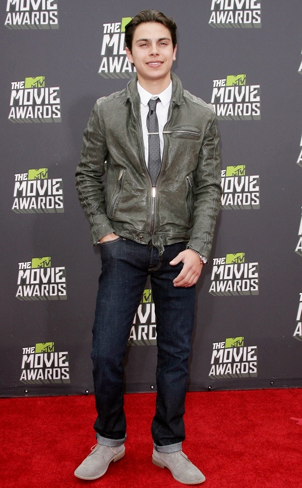 Jake T. Austin;<br>2013 MTV Movie Awards - Arrivals