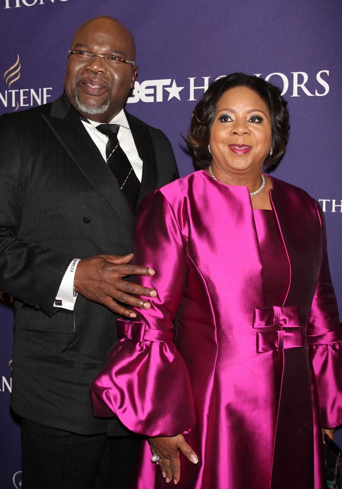 T. D. Jakes;Serita Ann Jamison;<br>BET Honors 2013: Red Carpet Presented by Pantene - Arrivals
