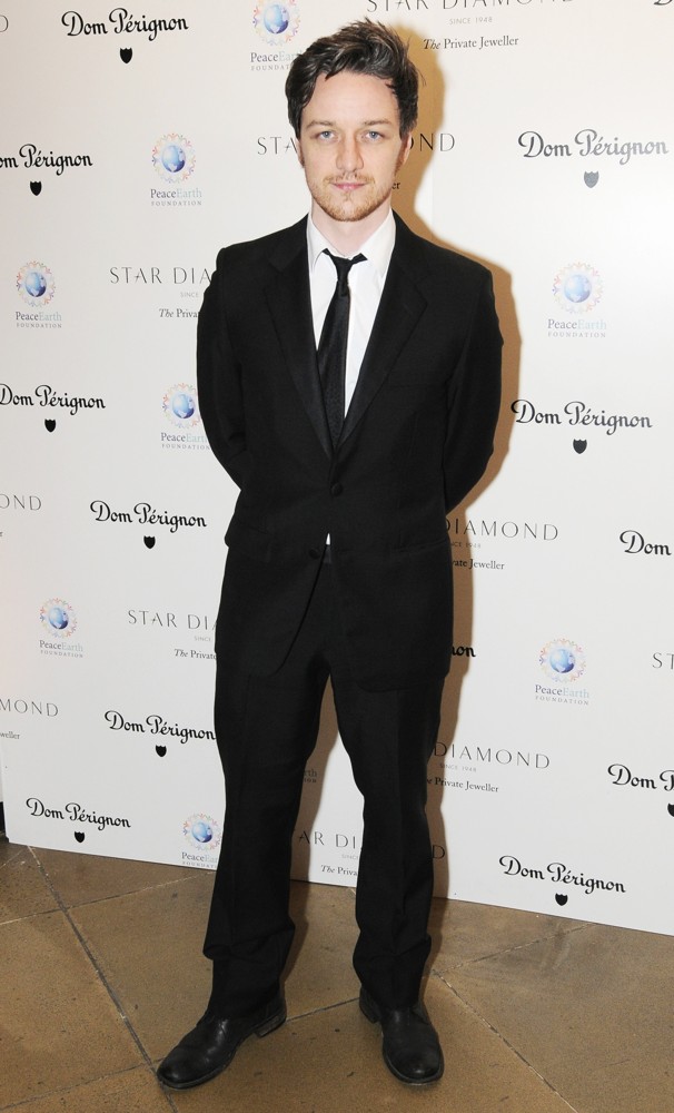 James McAvoy;<br>Place for Peace Dinner to Support The Peace Earth Foundation in Association with Star Diamond