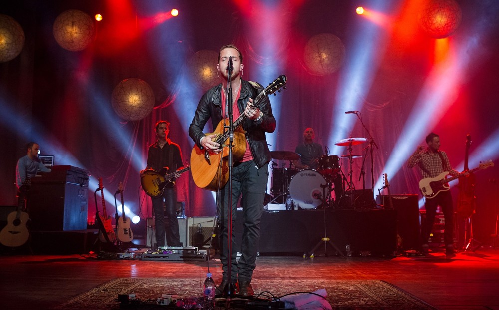 James Morrison;<br>James Morrison Performing Live