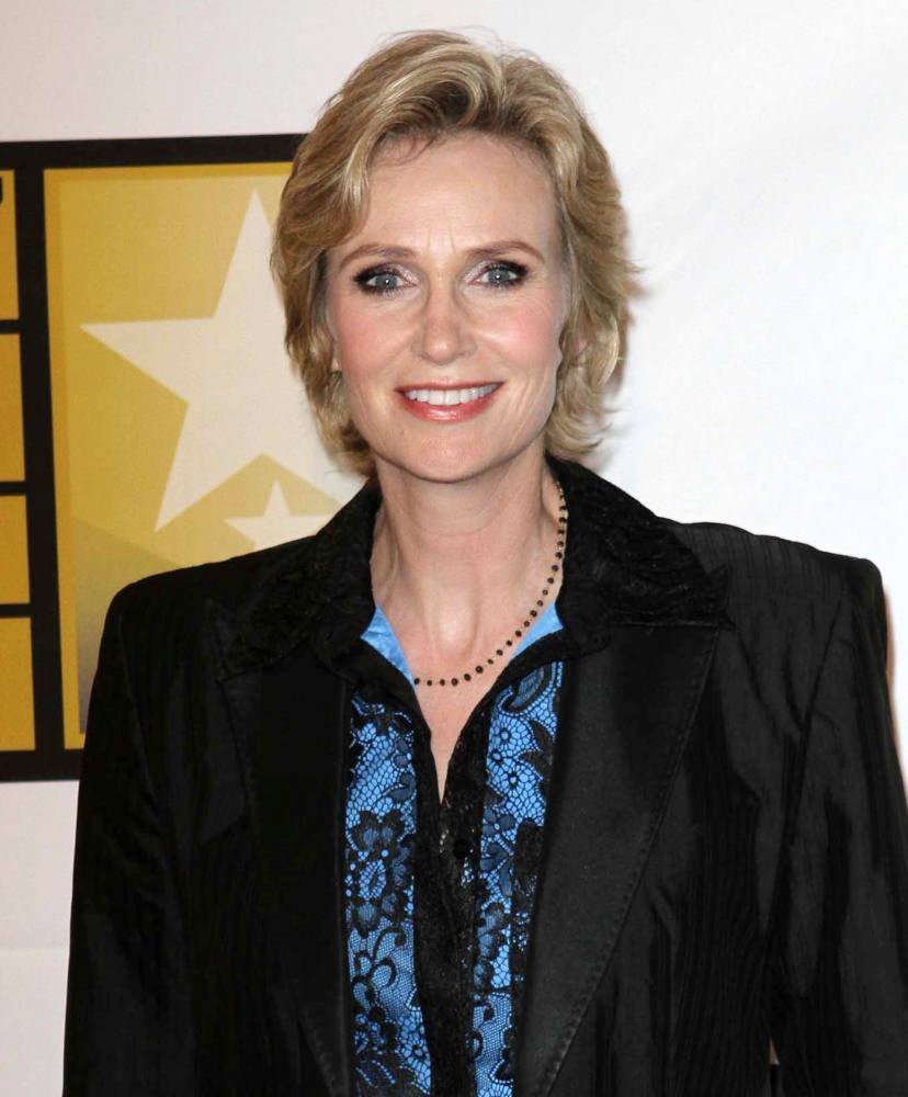Jane Lynch;<br>The 2011 Critics Choice Television Awards Luncheon - Red Carpet