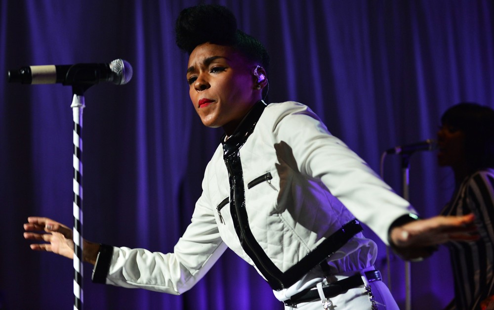 Janelle Monae Picture 104 Janelle Monae Performs in The Electric Tour