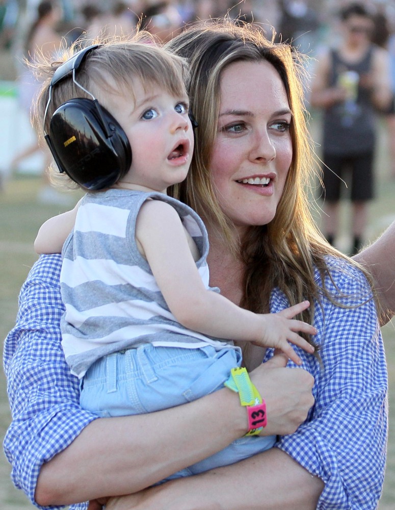 Bear Blu Jarecki;Alicia Silverstone;<br>Celebrities at The 2012 Coachella Valley Music and Arts Festival - Week 2 Day 2