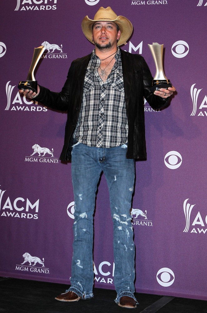 Jason Aldean;<br>2012 ACM Awards - Press Room