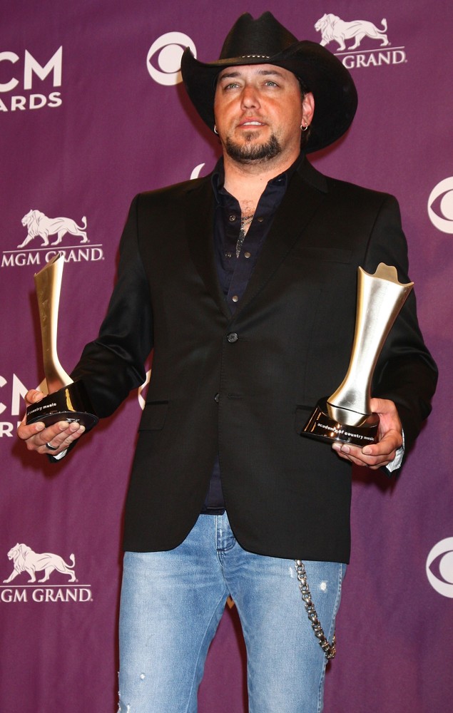 Jason Aldean Picture 120 48th Annual ACM Awards Arrivals